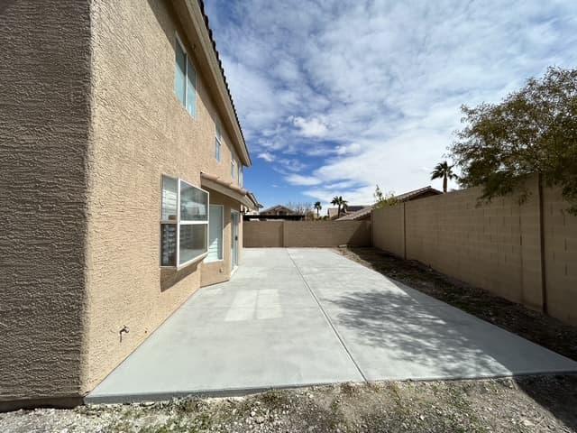 Kool deck concrete patio installation in Las Vegas